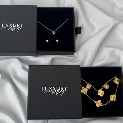 Collection image for: Sets