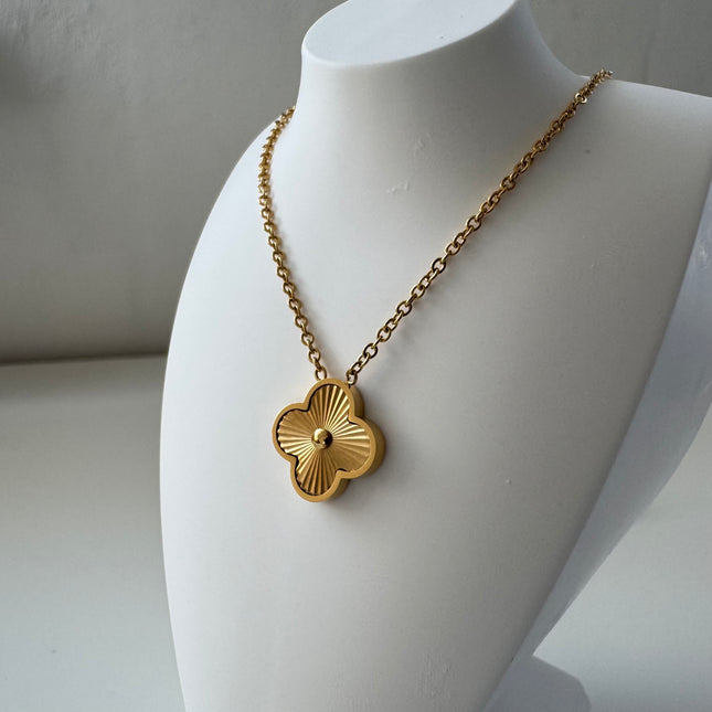 Golden Bloom Kette
